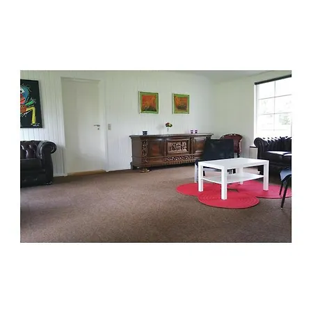 One-bedroom Holiday In *